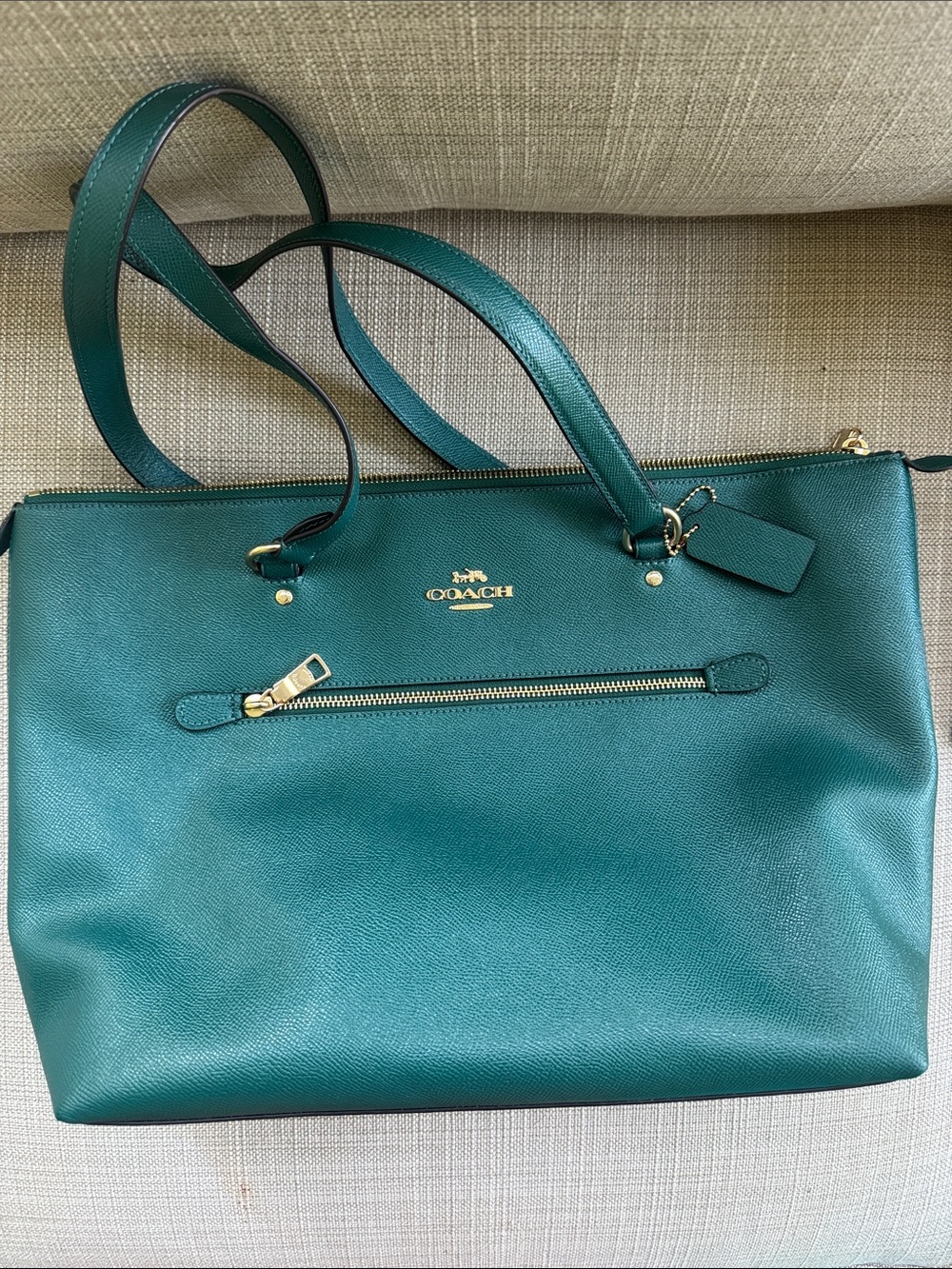 COACH Emerald Green Saffiano Leather Tote with Gold Hardware - Picture 3 of 9